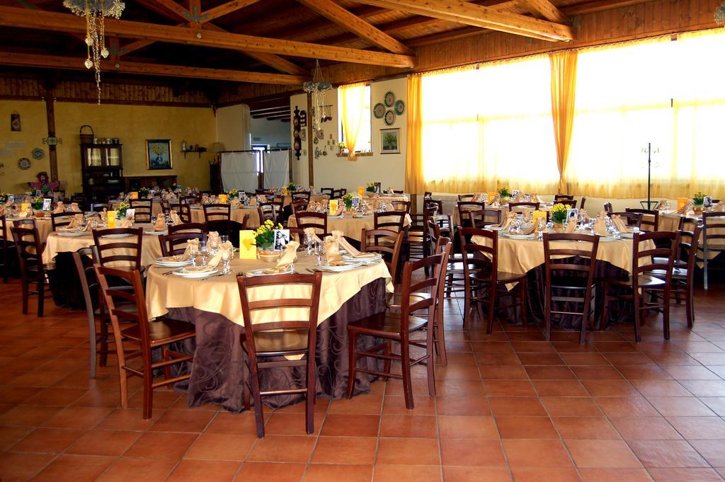 Il Giardino Del Sole Villa Agnone Bagni Eksteriør bilde