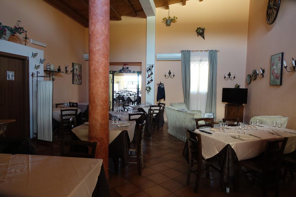 Il Giardino Del Sole Villa Agnone Bagni Eksteriør bilde