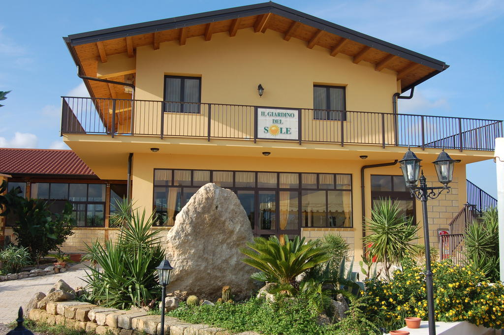 Il Giardino Del Sole Villa Agnone Bagni Eksteriør bilde