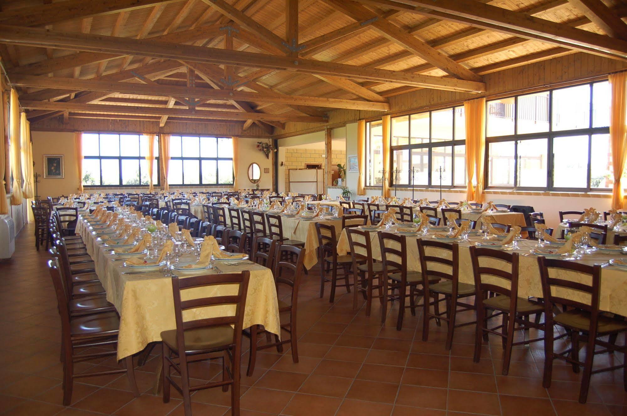 Il Giardino Del Sole Villa Agnone Bagni Eksteriør bilde